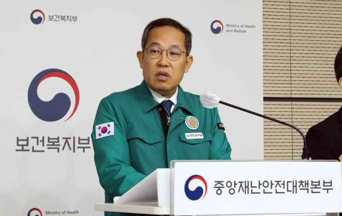 김국일 중앙사고수습본부 총괄 반장(사진)이 하반기 미복귀 전공의들에 대한 군입대 방침을 밝혔다. /사진=뉴스1(보건복지부 제공)
