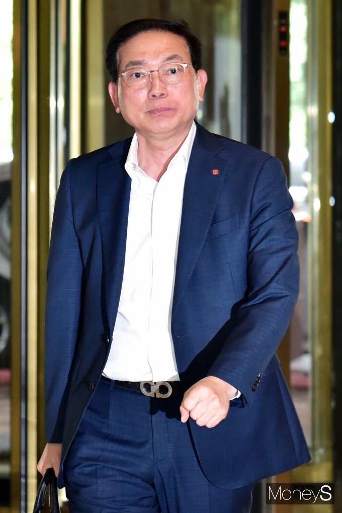 [머니S포토] 홍성현 대홍기획 대표, 2024 롯데 하반기 VCM 참석