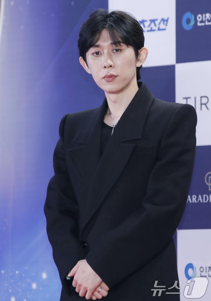 [사진] 코드쿤스트, 근사한 눈빛