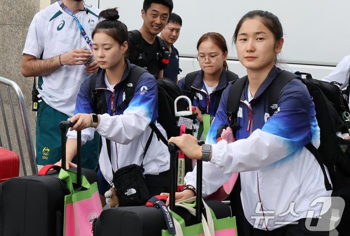 [사진] 올림픽 선수촌 향하는 여서정