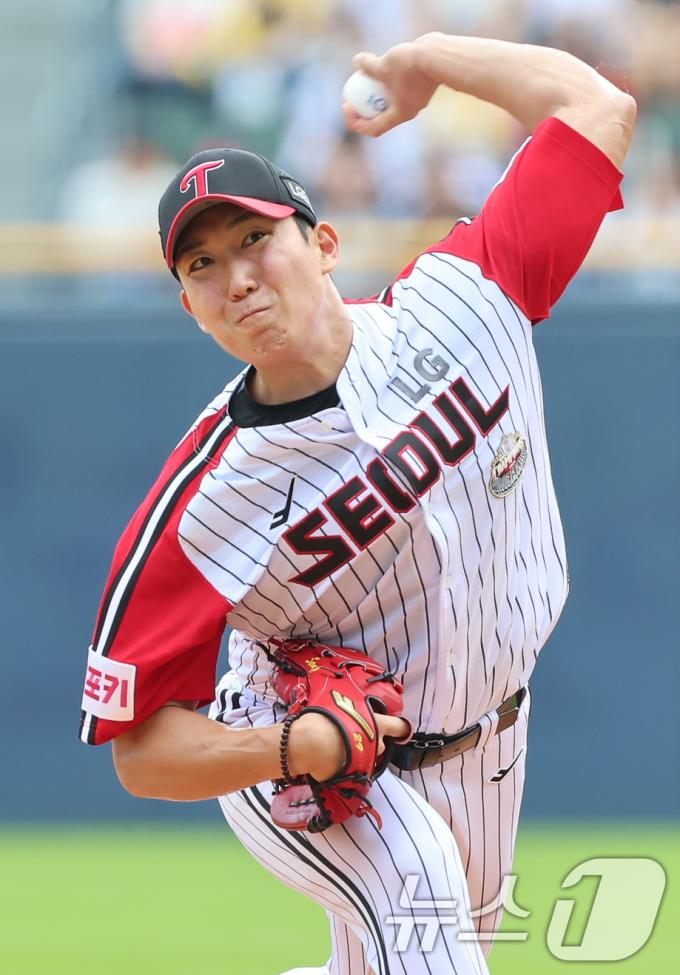 [사진] LG 선발 손주영, 온 힘을 다해