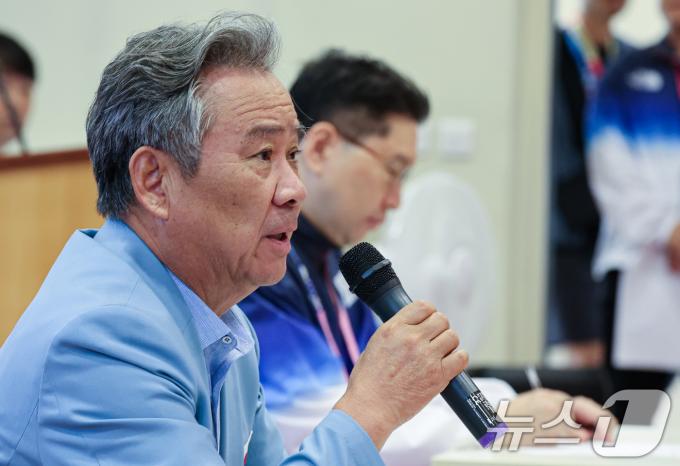 [사진] 인사말 하는 이기흥 회장