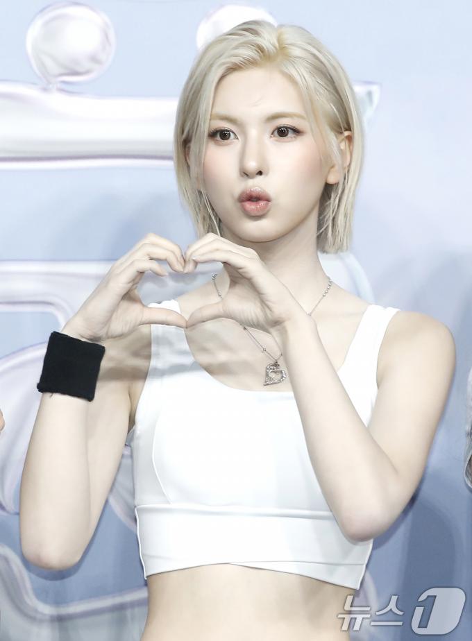 [사진] 엔믹스 배이, 금빛 미녀