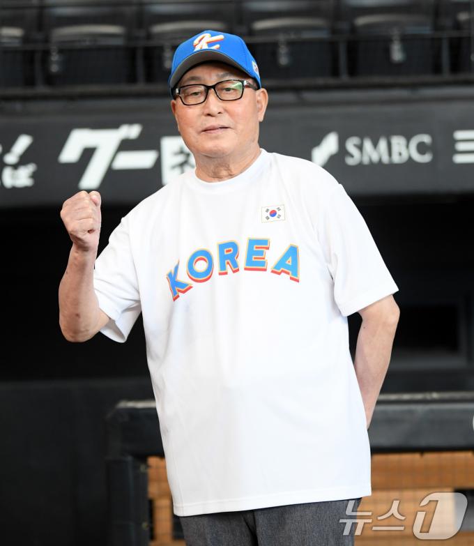 [사진] 김인식 감독 '한일 드림 플레이어즈 게임 필승 의지'