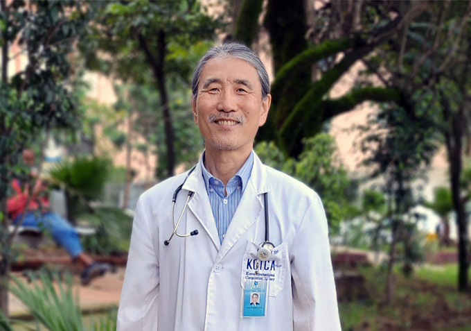 유덕종 에티오파이 세인트폴병원 밀레니엄 의과대학 교수가 JW성천상 수상자로 선정됐다. /사진=JW이종호재단