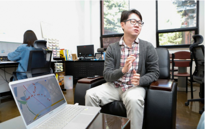 노바시스템 사무실에서 만난 박준식 대표. / 사진제공=시흥시  