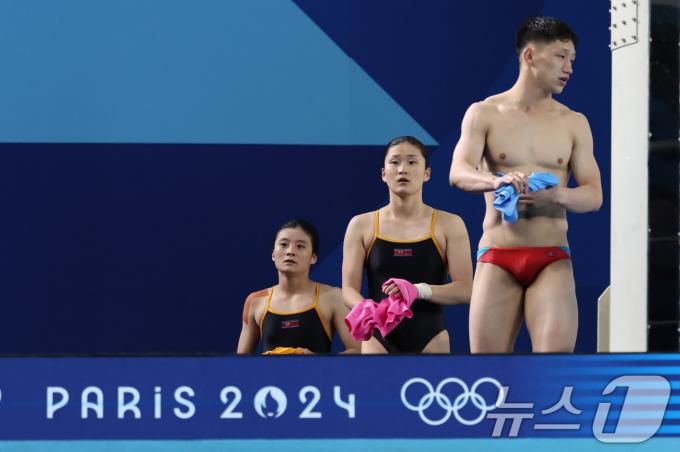 [사진] 파리올림픽 출전한 北 다이빙 선수단