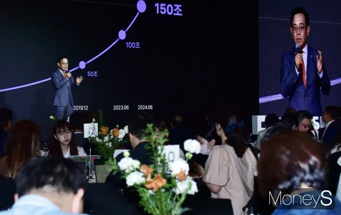 한화자산운용이 인도에 ETF(상장지수펀드)를 내놓기 위한 작업에 들어갔다. 권희백 대표가 23일 서울 중구 소공동 더 플라자호텔에서 진행된 한화자산운용, PLUS ETF 브랜드 런칭 출범식에 참석, 인사말을 전하고 있다./사진=머니S 임한별 기자 