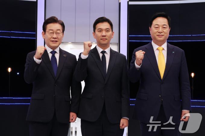 [사진] 더불어민주당 대표 후보 2차 토론회