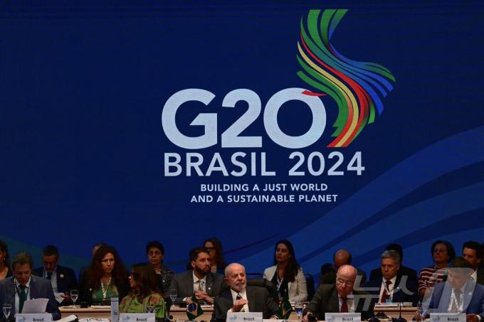 [사진] [포토]'굶주림과 빈곤 대처 연대' G20회의…룰라 연설