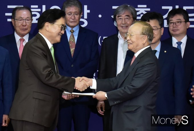 [머니S픽] 禹 국회의장 만난 경총 