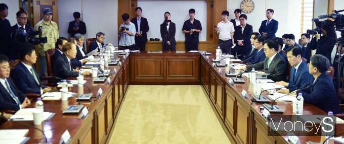 [머니S픽] 禹 국회의장 만난 경총 