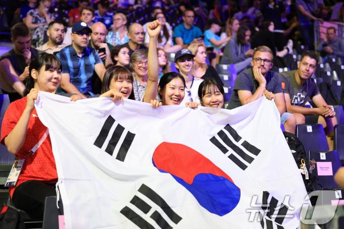 [사진] '대한민국 승리를 위해'
