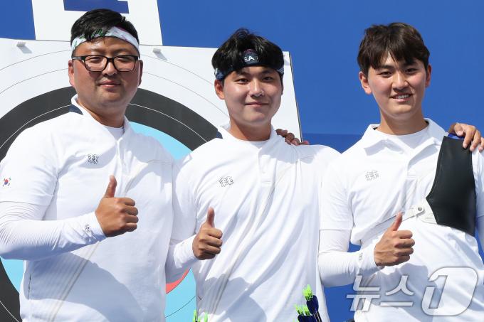 [사진] 韓 양궁은 역시 세계 1위…분위기 좋은 男 대표팀