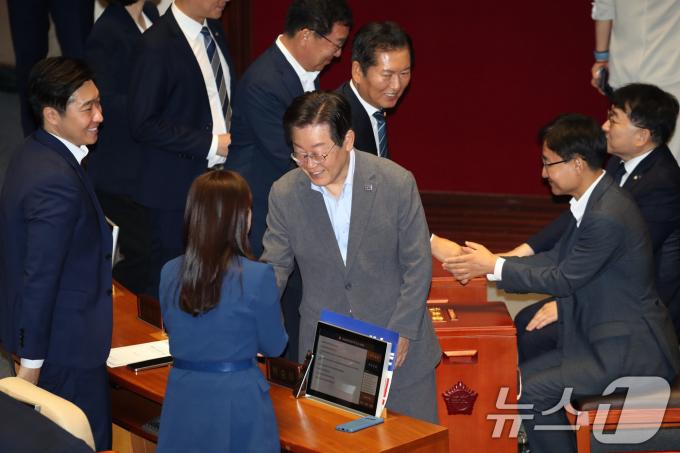 [사진] 투표 마친 이재명 전 대표