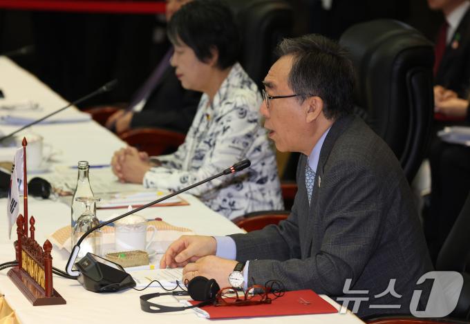 [사진] 발언하는 조태열 외교장관