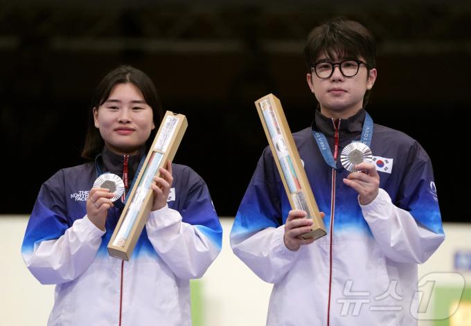 [사진] 파리올림픽에서 첫 메달 수확한 금지현·박하준