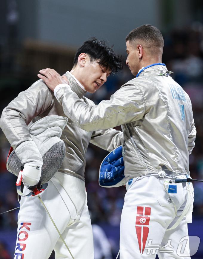 [사진] 위로 받는 구본길