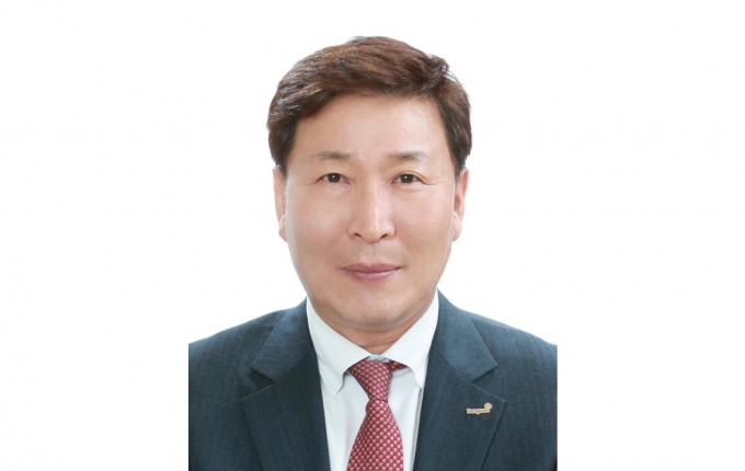김성용 동원F&B 대표가 포트폴리오를 확대하며 글로벌 시장 공략에 박차를 가하고 있다. /사진=동원F&B 