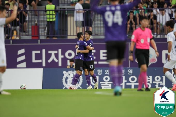 FC안양이 K리그2 선두를 질주했다. (한국프로축구연맹 제공)