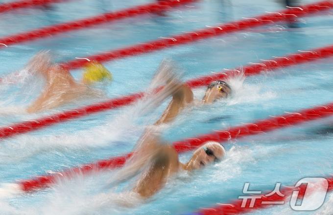 [사진] 김우민, 400M 예선서 7위 기록…결선 진출 성공