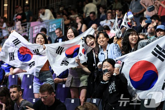 [사진] '한국 승리 기원'