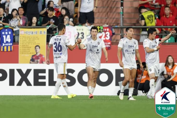 김천이 포항을 2-1로 꺾었다.(한국프로축구연맹 제공)