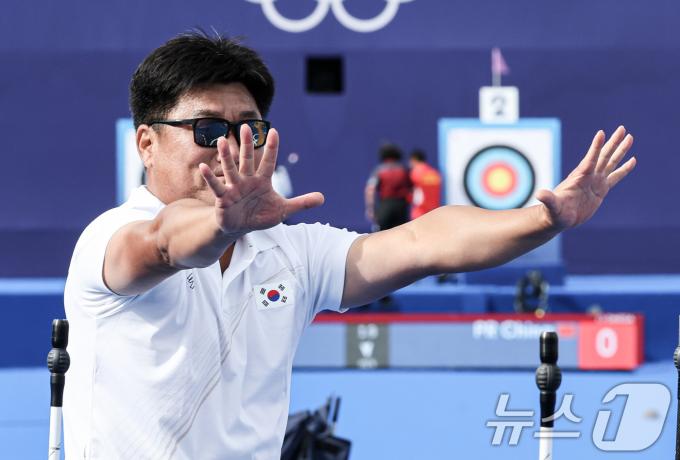 [사진] 양창훈 감독 '10연패 달성했어요'