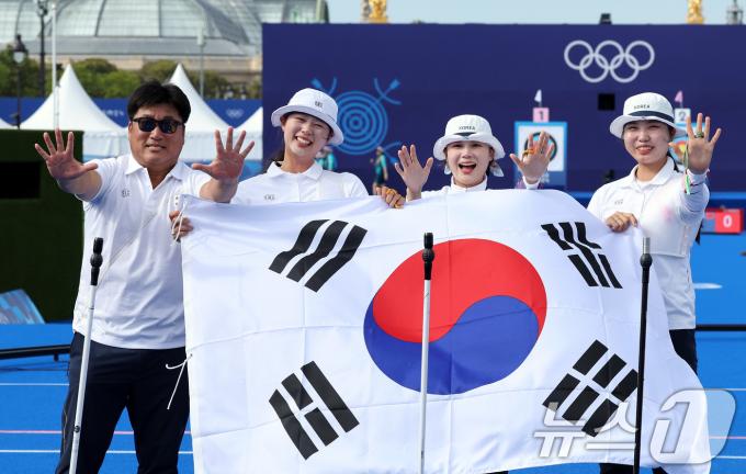 [사진] 여자 양궁대표팀, 올림픽 10연패 '금자탑'