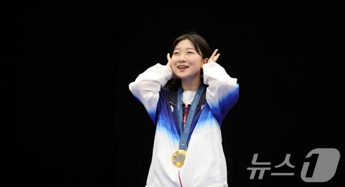 [사진] 반효진, 韓 100번째 금메달 주인공