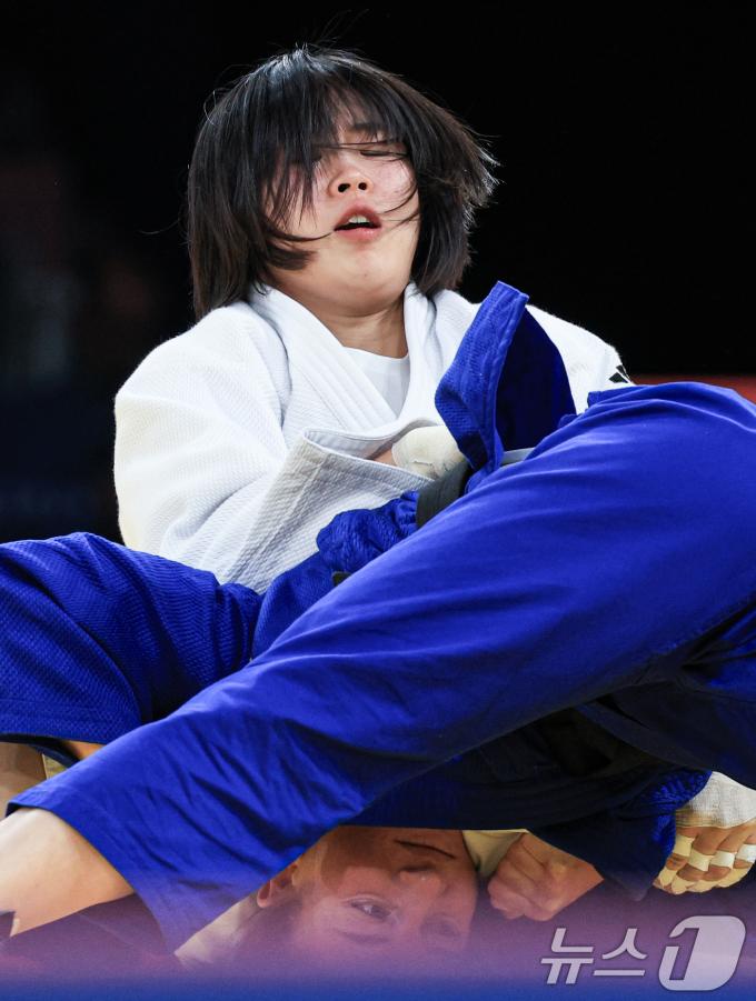 [사진] 허미미 '힘껏'