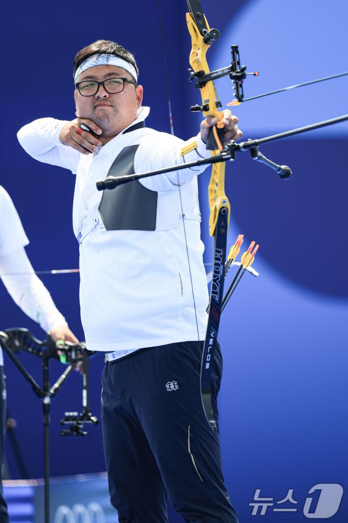 [사진] 활시위 당기는 김우진