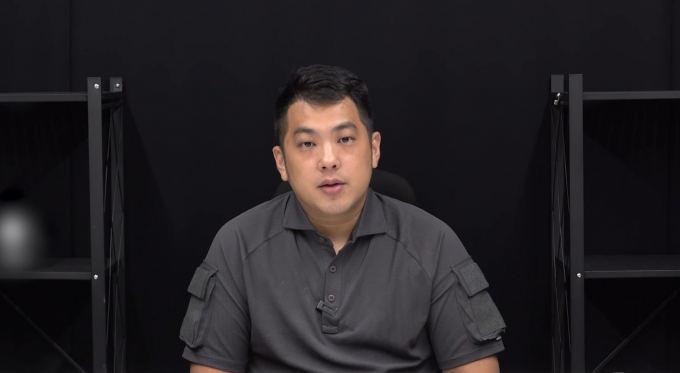 검찰이 유튜버 카라큘라(본명 이세욱)를 공갈방조혐의 등을 적용해 사전구속영장을 청구했다. 사진은 카라큘라 유튜브 방송 모습. /사진=카라큘라 유튜브 화면 캡처