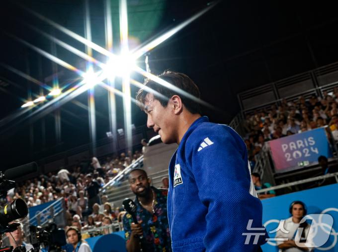 [사진] 이준환 '오늘만큼은 빛나리'