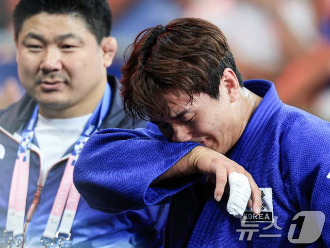 [사진] 이준환 '감격스러운 오늘'