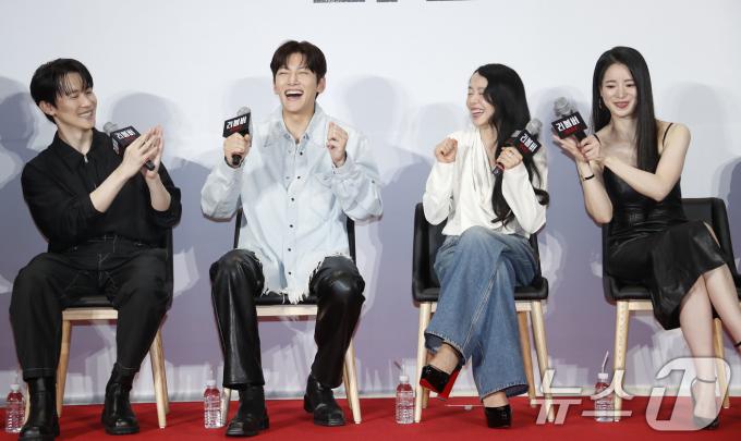 [사진] 지창욱·전도연, 우와 저희 1등 했어요