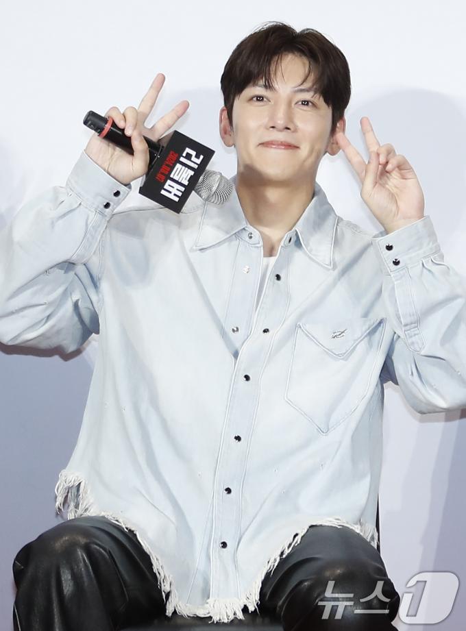 [사진] 지창욱, 개구쟁이 브이