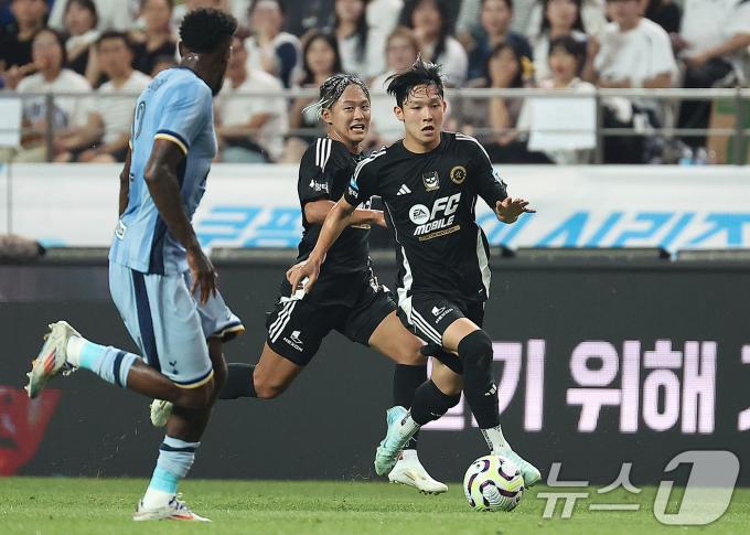 [사진] 양민혁·이승우, 역습이다!