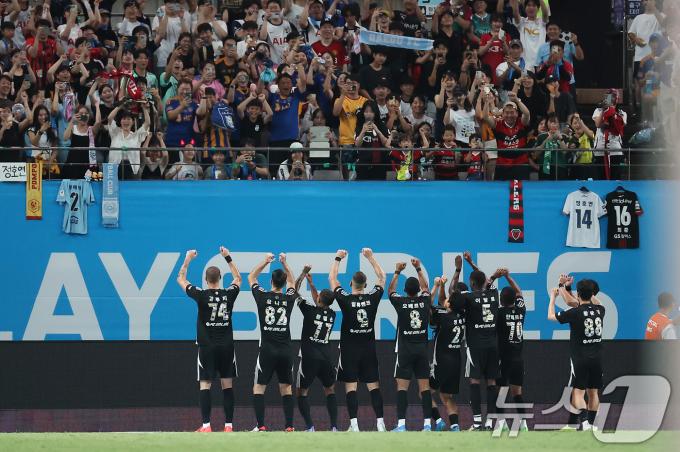 [사진] 팀 K리그, 한국 축구의 저력을 보여줄게!