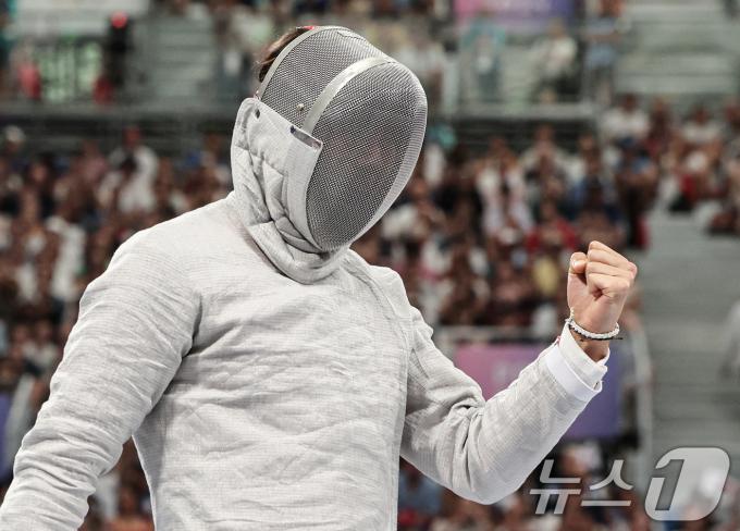 [사진] 주먹 불끈 쥔 오상욱