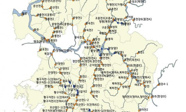 경기도 내 강, 하천 수질이 지난 10년간 점차 개선되고 있는 것으로 나타났다. 2020년 49개 하천 134개 지점 수질분석 위치도. 사진제공=경기도보건환경연구원 
