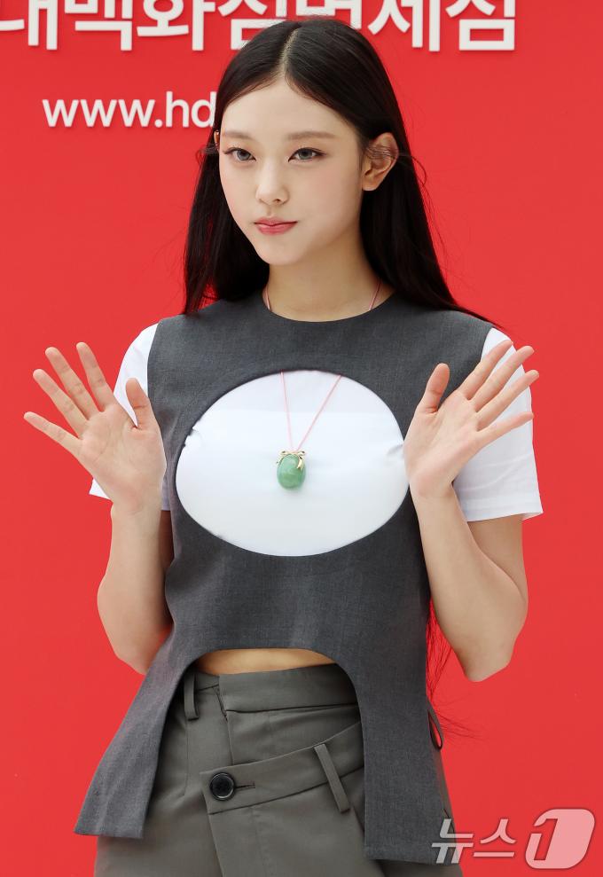 [사진] 뉴진스 해린, 야옹야옹