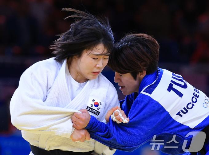 [사진] 허미미 '집중'