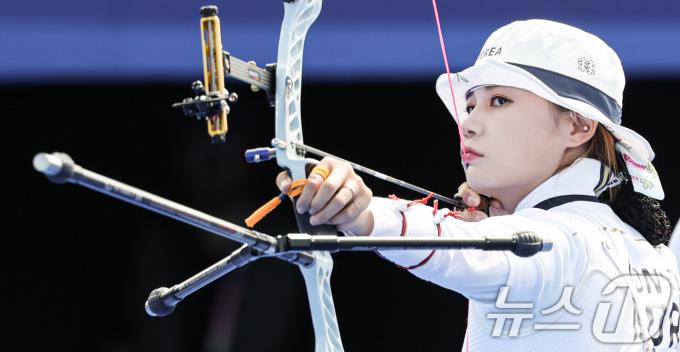 대한민국 양궁대표팀 전훈영이 2024 파리 올림픽 개인전 4강에 올랐다. /뉴스1 DB ⓒ News1 이동해 기자