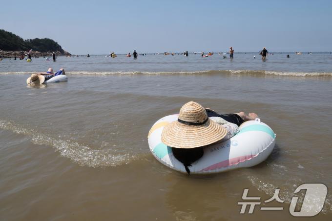 [사진] 바다 망중한
