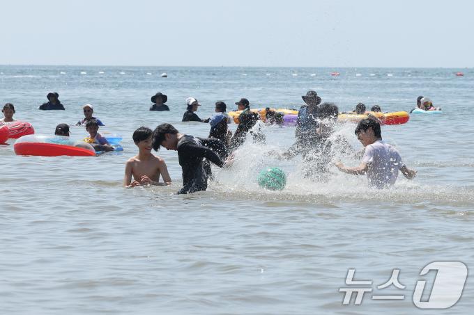 [사진] 너무 덥다