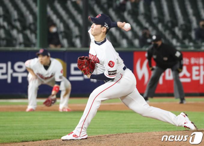 롯데 자이언츠 우완 최준용. /뉴스1 DB ⓒ News1 김영훈 기자