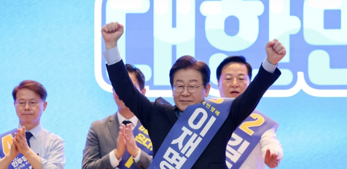 사진은 4일 광주시 김대중컨벤션센터에서 열린 더불어민주당 제1차 전국당원대회 광주 합동연설회에 참석한 이재명 후보./사진=뉴스1