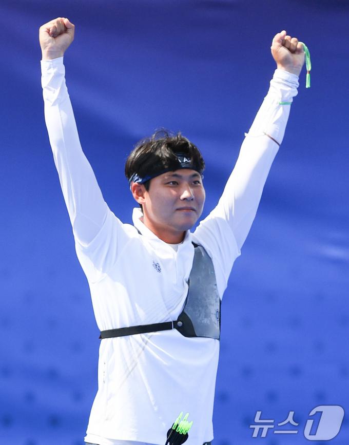 [사진] 이우석 '집중력이 해냈다'