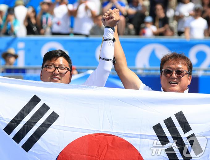 [사진] 김우진 '파리올림픽의 주인공'